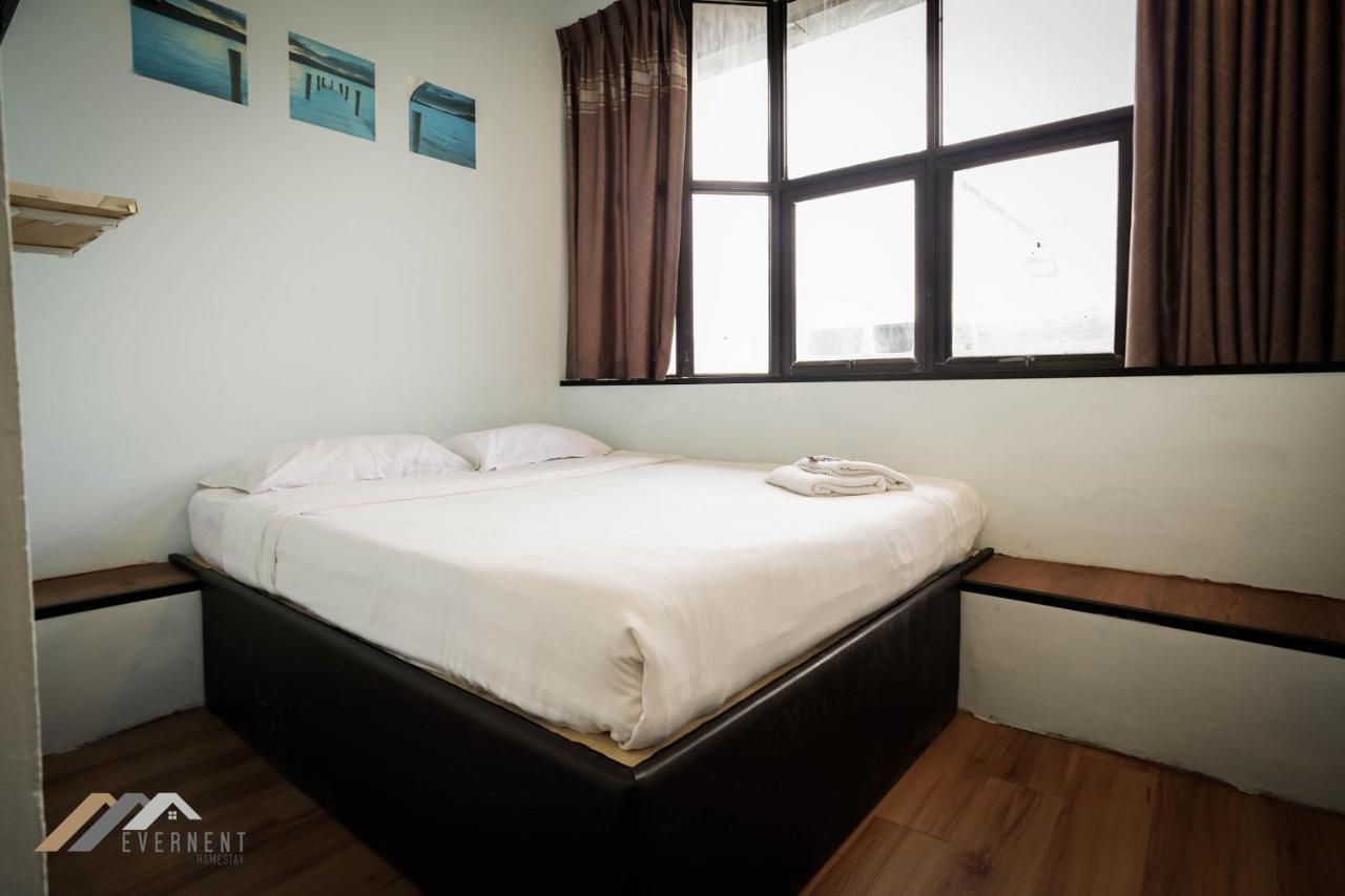 Welcome Inn By Evernent @ Pelita Commercial, 米里 外观 照片