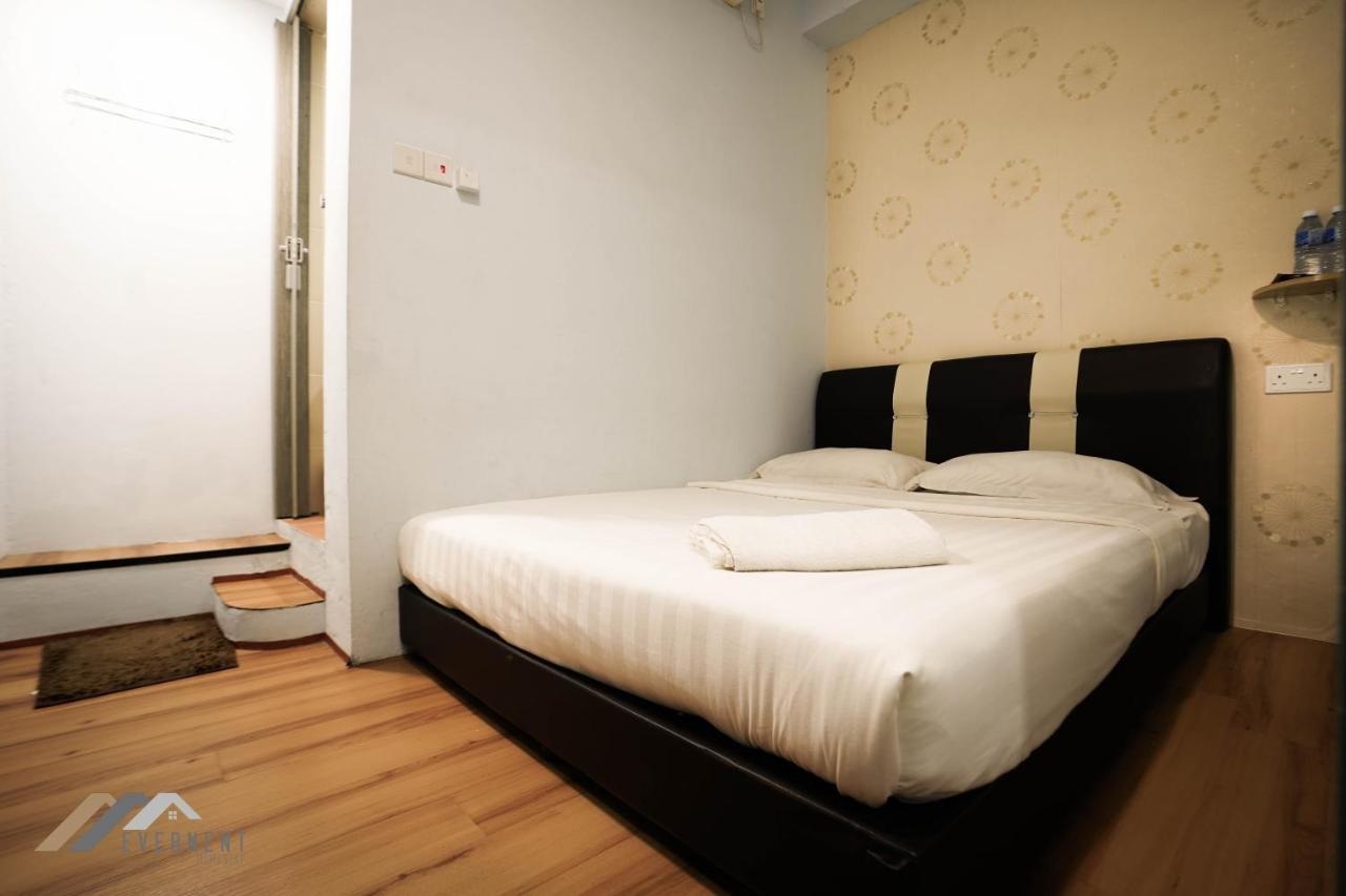 Welcome Inn By Evernent @ Pelita Commercial, 米里 外观 照片